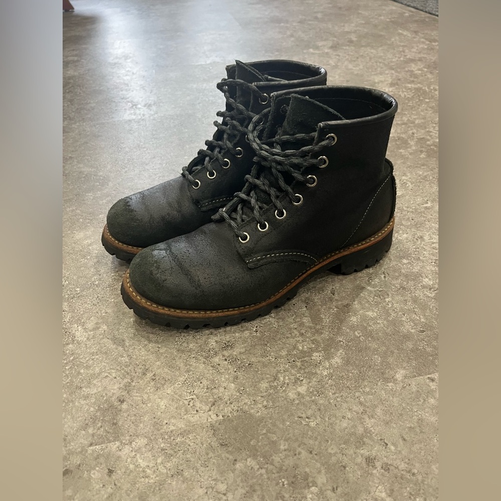 Red Wing 2948 Roughneck boots size 7.5US men’s